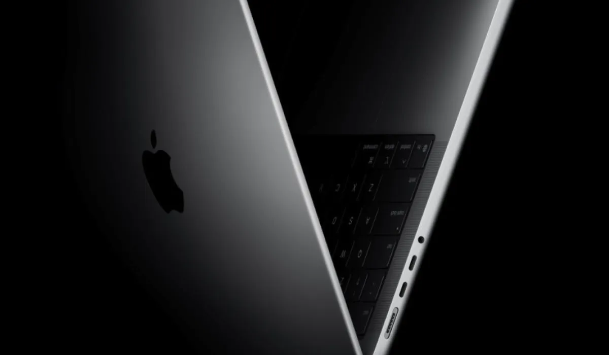 MacBook Ultra with OLED