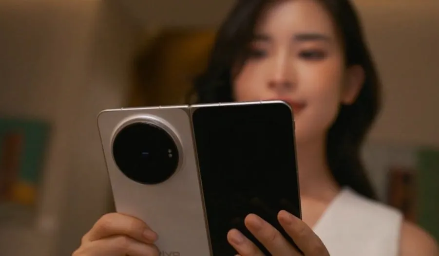 vivo X Fold6's Latest Video Teaser Reveals Its Color Options
